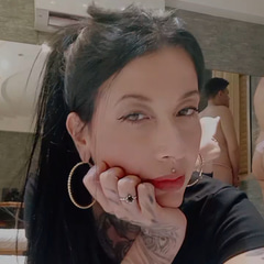 Domme Seventrix